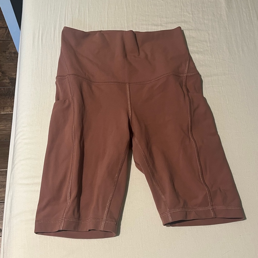 Lululemon Align shorts